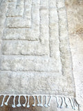 Moroccan BENI OUARAIN rug BO134 - 252 x 168 cm/ 8.2 x 5.5 FT