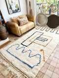 Moroccan BENI OUARAIN rug BO197- 260 x 153 cm/ 8.5 x 5 FT