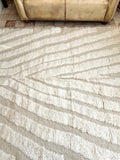 Moroccan BENI OUARAIN rug BO200 - 245 x 163 cm/ 8 x 5.3 FT