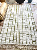 Moroccan BENI OUARAIN rug BO203 - 255 x 154 cm/ 8.3 x 5 FT