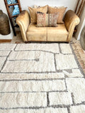 Moroccan BENI OUARAIN rug BO196 - 305 x 210 cm/ 10 x 6.8 FT