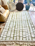 Moroccan BENI OUARAIN rug BO203 - 255 x 154 cm/ 8.3 x 5 FT