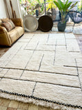 Moroccan BENI OUARAIN rug BO194 - 292 x 210 cm/ 9.6 x 6.8 FT