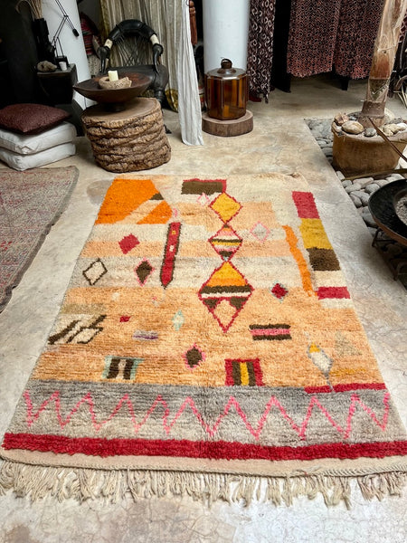 Vintage Moroccan BOUJAD rug BOU105 - 245x153 cm 8x5 ft