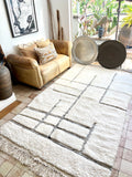 Moroccan BENI OUARAIN rug BO199 - 263 x 153 cm/ 8.6 x 5 FT
