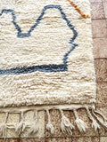 Moroccan BENI OUARAIN rug BO197- 260 x 153 cm/ 8.5 x 5 FT