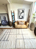 Moroccan BENI OUARAIN rug BO199 - 263 x 153 cm/ 8.6 x 5 FT