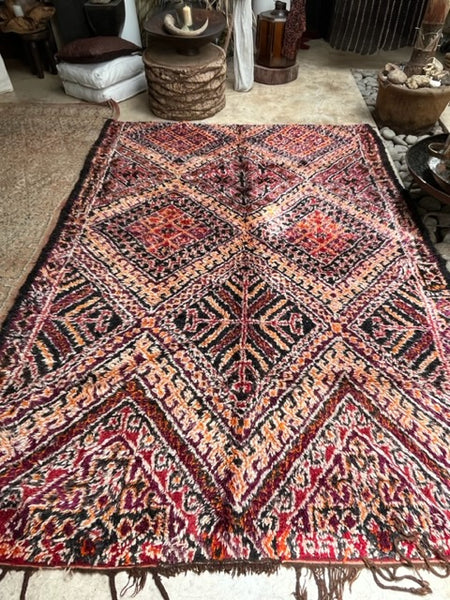 Moroccan VINTAGE rug NORMA2