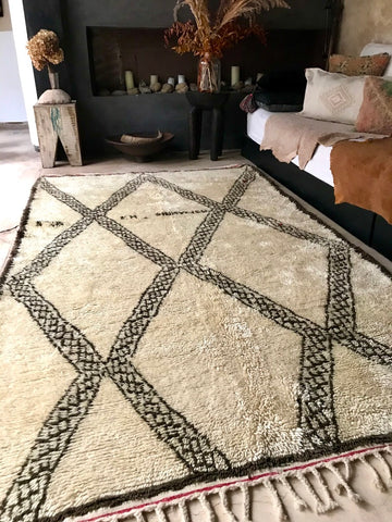 Vintage Moroccan BENI OUARAIN rug BO125 -296 x 169 cm / 9'7" x 5'5"