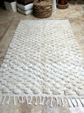 Moroccan BENI OUARAIN rug BO133 - 247 x 158 cm/ 8.1 x 5.2 FT