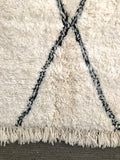 Moroccan BENI OUARAIN rug BO169 - 260 x 162 cm/ 8.5 x 5.3 FT