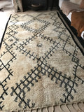 Vintage Moroccan BENI OUARAIN rug BO116 -345 x 184 cm / 11'3" x 6'