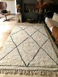 Moroccan BENI OUARAIN rug BO178 - 273 x 172 cm/ 9 x 5.6 FT