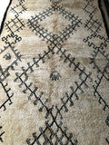 Vintage Moroccan BENI OUARAIN rug BO116 -345 x 184 cm / 11'3" x 6'