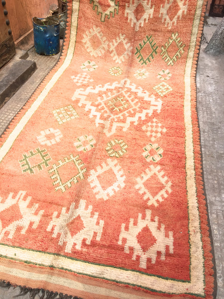 Vintage Moroccan rug BE363- 356 x 148 cm / 11.7 x 4.8 FT