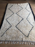 Vintage Moroccan BENI OUARAIN rug BO123