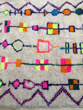 Vintage Moroccan AZILAL rug AZ208