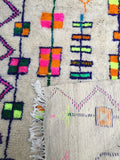 Vintage Moroccan AZILAL rug AZ208