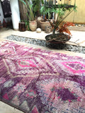 Vintage Beni Mguild moroccan rug